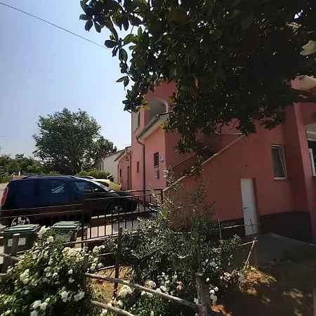Guest house Two Bed Fortuna Near The