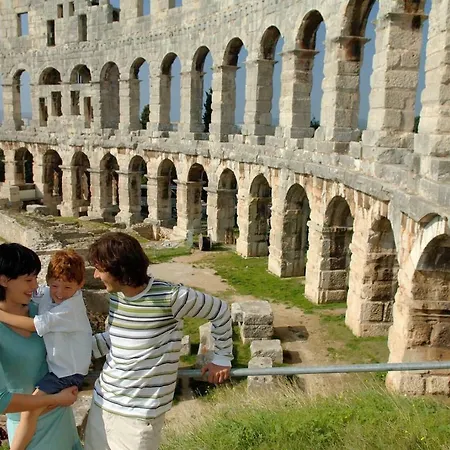 Two Bed Fortuna Near The Gæstehus