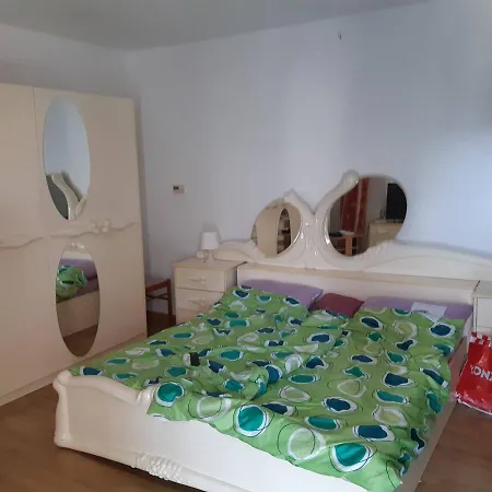 Pensionat Two Bed Fortuna Near The 3*