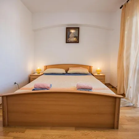 Pensjonat Two Bed Fortuna Near The Poreč