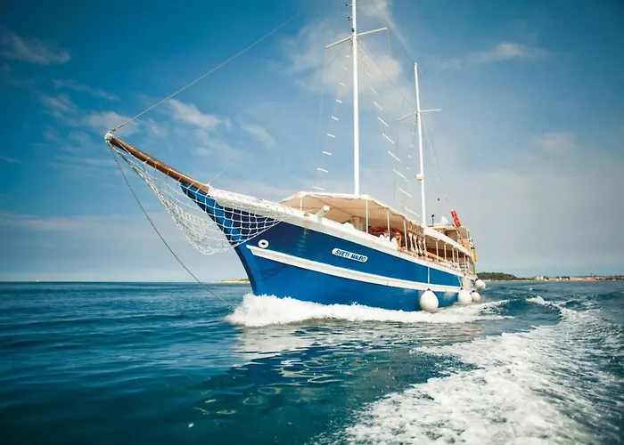 Two Bed Fortuna Near The 게스트하우스 포레치